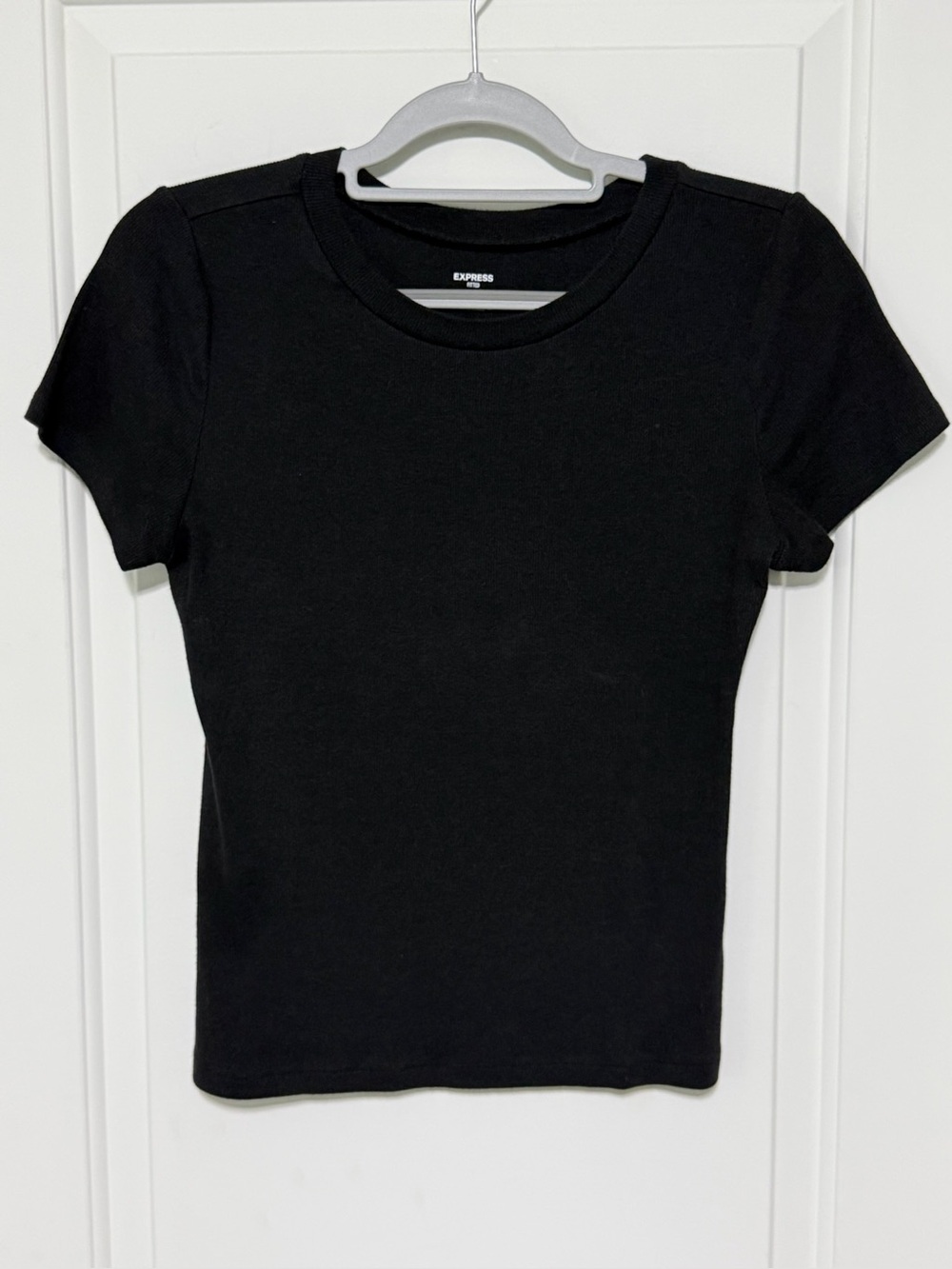 Express Black Short Sleeve Ribbed Crewneck Tee
